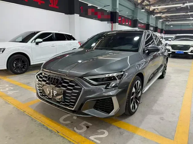 Фотография автомобиля — Audi A3