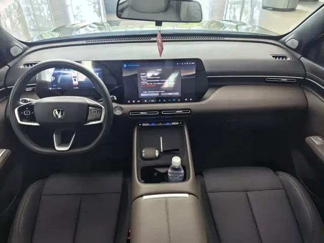 Changan CS55 Plus — Фото автомобиля 18