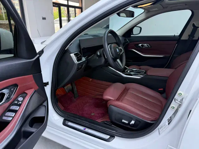 BMW 3 Series — Фото автомобиля 7