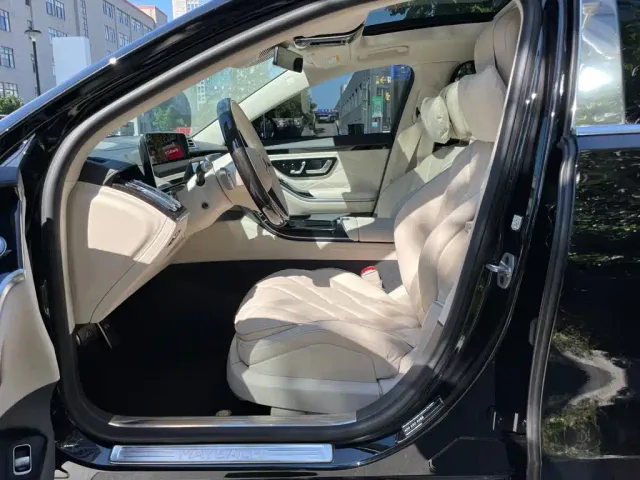 Mercedes-Benz Maybach S-Class — Фото автомобиля 8