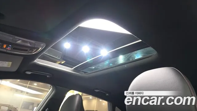 Hyundai Kona Kona (SX2) Бензин 1.6 Turbo 4WD — Фото автомобиля 16