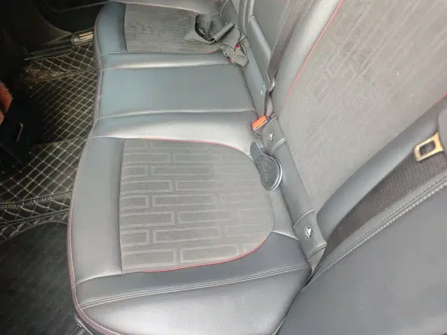 Ford Mondeo — Фото автомобиля 13