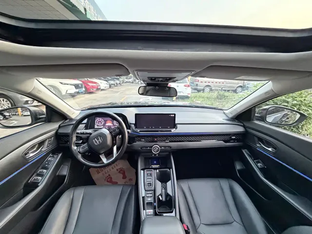 Honda Accord — Фото автомобиля 4