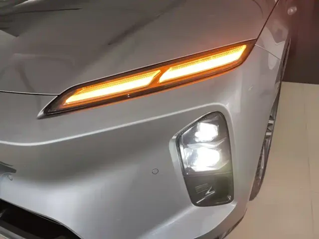 Nio ET5 Touring — Фото автомобиля 23