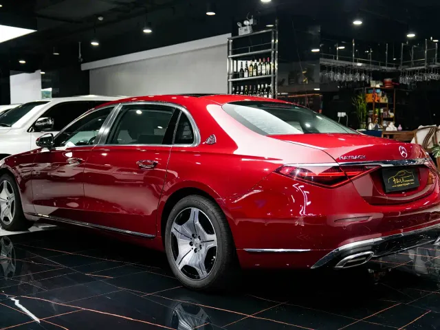 Mercedes-Benz Maybach S-Class — Фото автомобиля 14