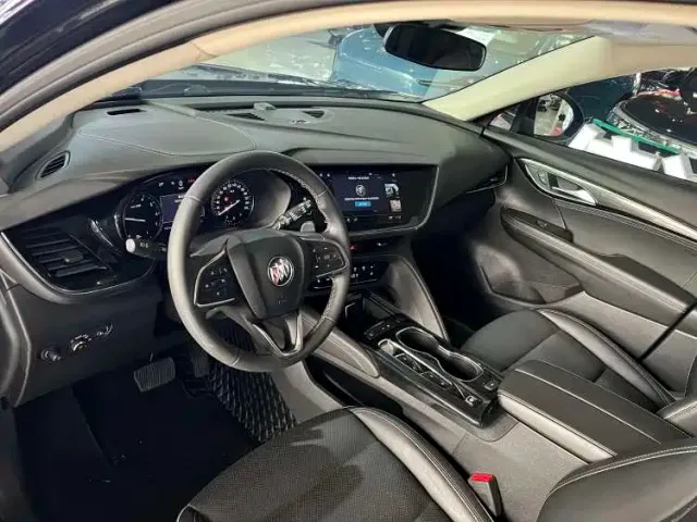 Buick Envision S — Фото автомобиля 11