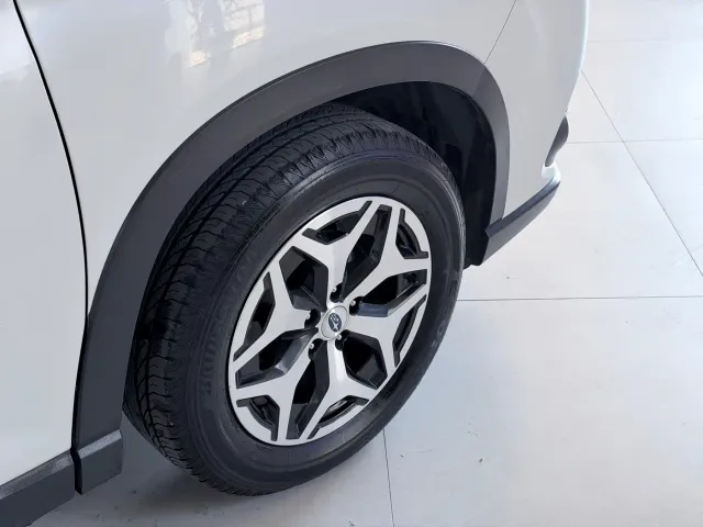 Subaru Forester — Фото автомобиля 3