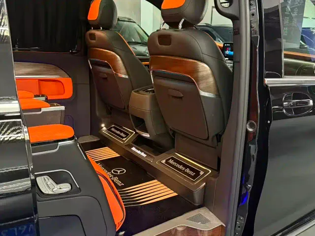 Mercedes-Benz V-Class — Фото автомобиля 9