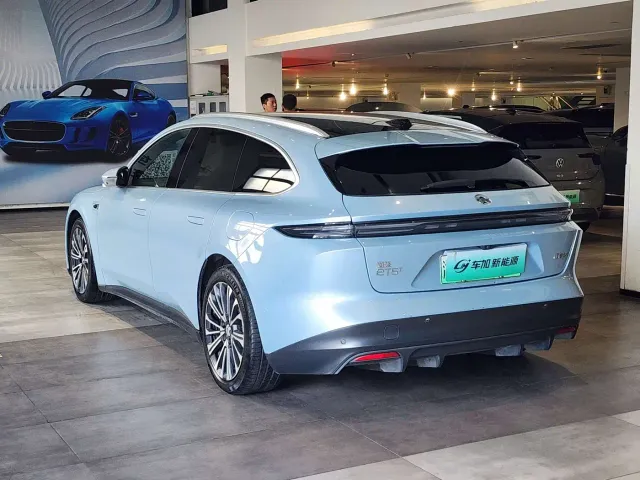 Nio ET5 Touring — Фото автомобиля 9