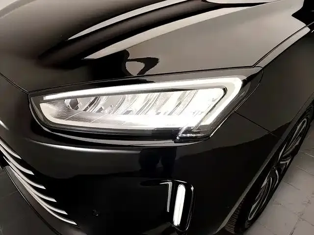Aito M5 — Фото автомобиля 18