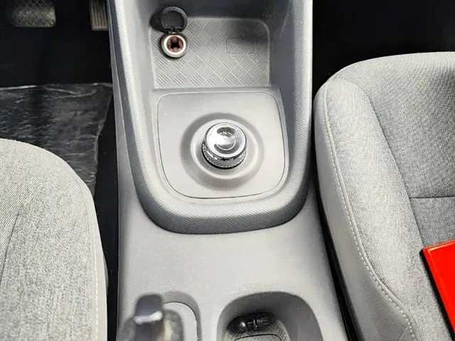 Wuling Hongguang — Фото автомобиля 13