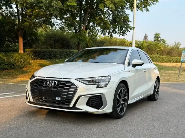 Фотография автомобиля — Audi A3