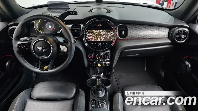 MINI Cooper Cooper Electric — Фото автомобиля 6