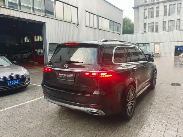 Mercedes-Benz GLS-Class — Фото автомобиля 10