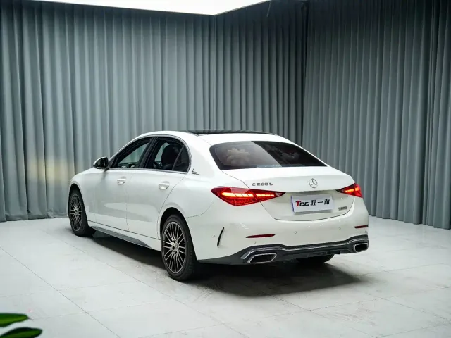 Mercedes-Benz C-Class — Фото автомобиля 9