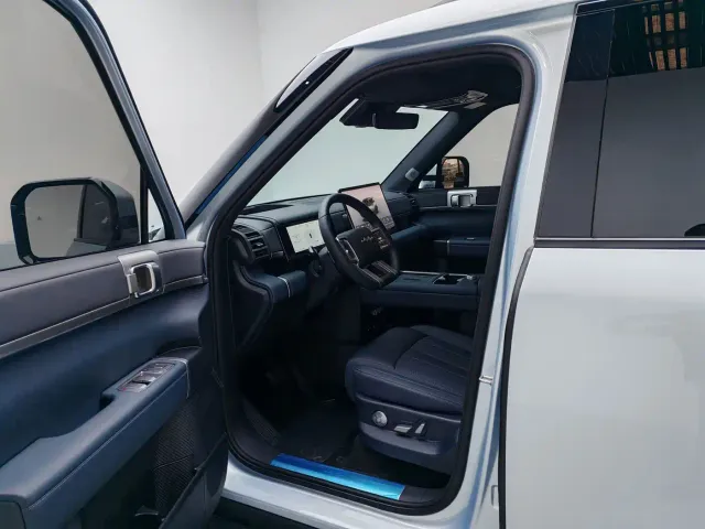 BYD FangChengBao Titanium 7 — Фото автомобиля 6