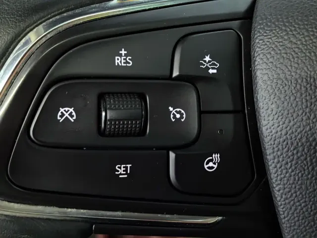 Buick Envision Plus — Фото автомобиля 17