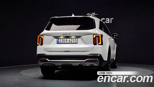 Kia Sorento — Фото автомобиля 4