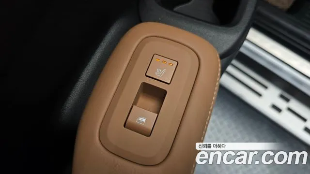 Hyundai Santa Fe MX5 — Фото автомобиля 17