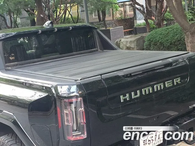 GMC Hummer EV — Фото автомобиля 6