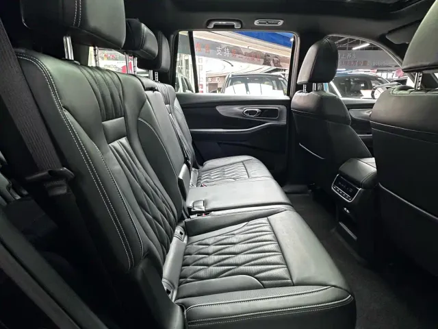 GAC Trumpchi GS8 — Фото автомобиля 26