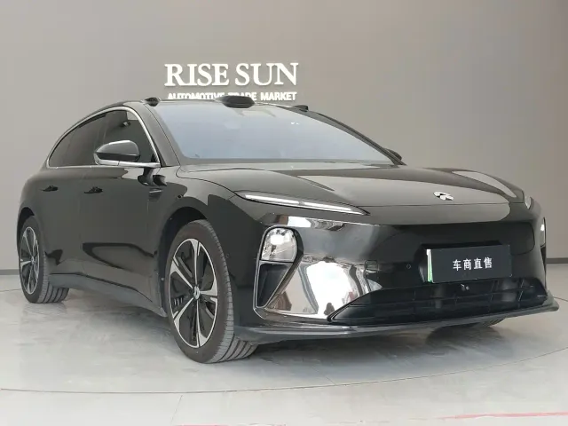 Nio ET5 Touring — Фото автомобиля 4