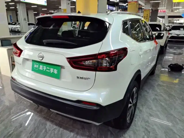 Nissan Qashqai — Фото автомобиля 6