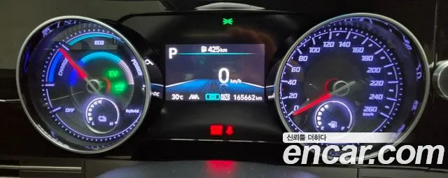 Hyundai Grandeur Grandeur (New) Hybrid — Фото автомобиля 12