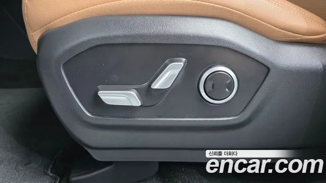 Hyundai Santafe Бензин 2.5T 2WD — Фото автомобиля 7