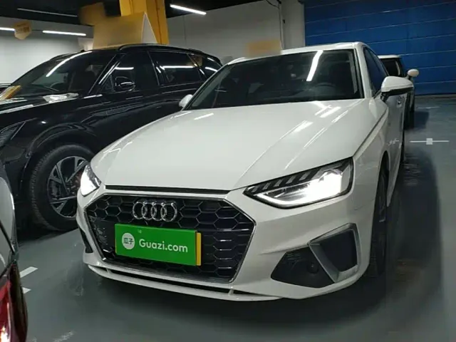 Audi A4L — Фото автомобиля 2