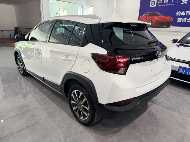 Toyota YARiS L Zhi Xuan — Фото автомобиля 6