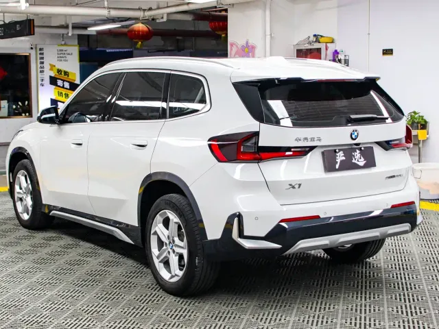 BMW X1 — Фото автомобиля 19