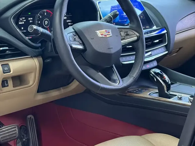 Cadillac CT5 — Фото автомобиля 9