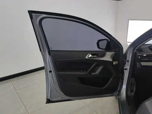 Peugeot 408 — Фото автомобиля 7