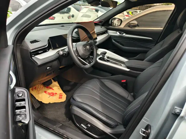 Geely Xingrui — Фото автомобиля 7