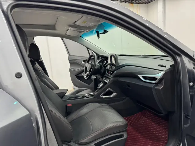 Chevrolet Volando 2020 Mild Hybrid Redline 530T Automatic Premium Edition (5+2 seater) — Фото автомобиля 4