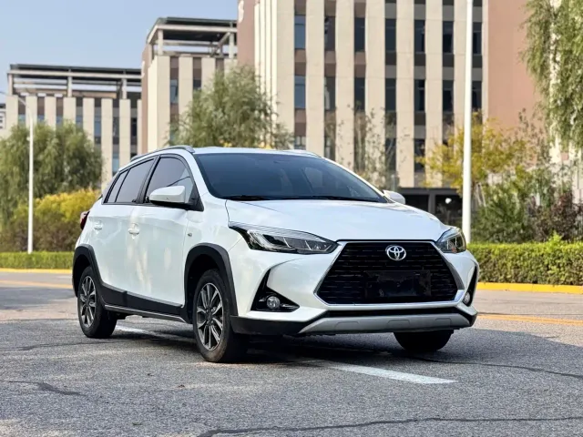 Toyota YARiS L Zhi Xuan — Фото автомобиля 3
