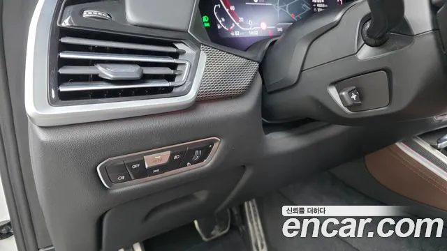 BMW X5 xDrive 40i M Sport — Фото автомобиля 25