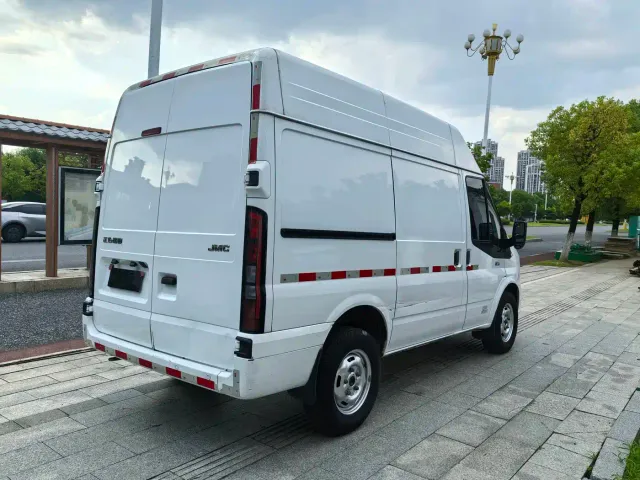 JMC Fushun — Фото автомобиля 5