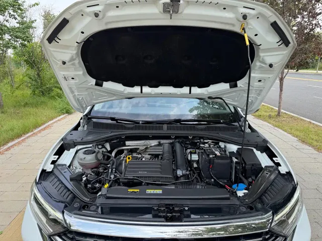 Volkswagen Sagitar — Фото автомобиля 19