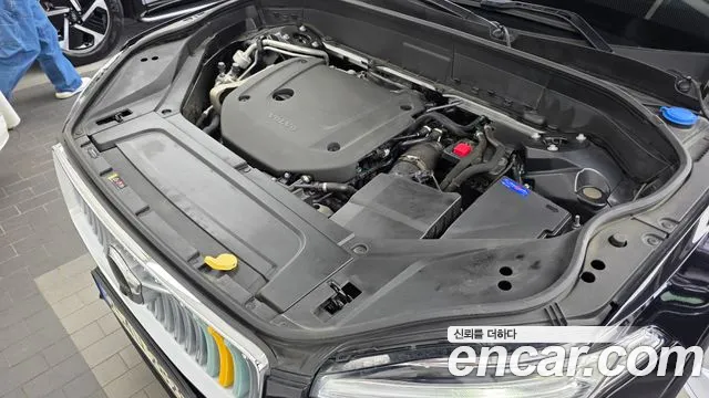 Volvo XC90 Generation 2 — Фото автомобиля 6