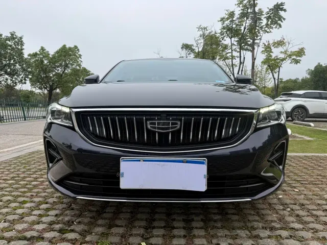 Geely Emgrand — Фото автомобиля 2