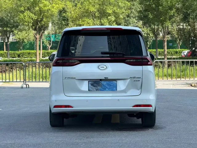 GAC Trumpchi M6 — Фото автомобиля 5