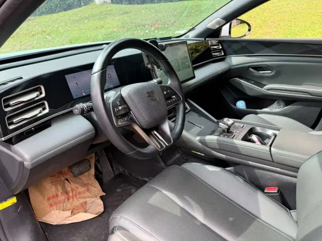 BYD Qin L — Фото автомобиля 7