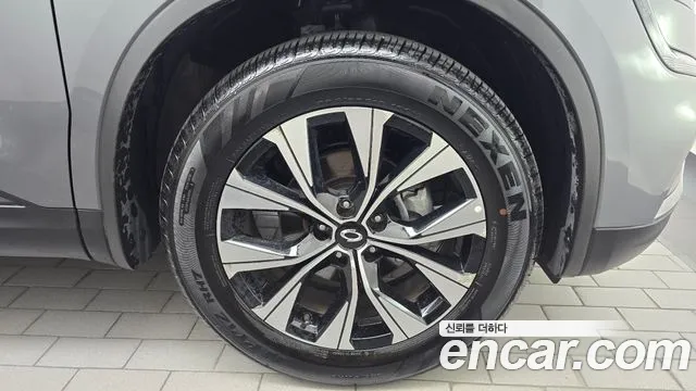 Renault Korea QM6 New — Фото автомобиля 6