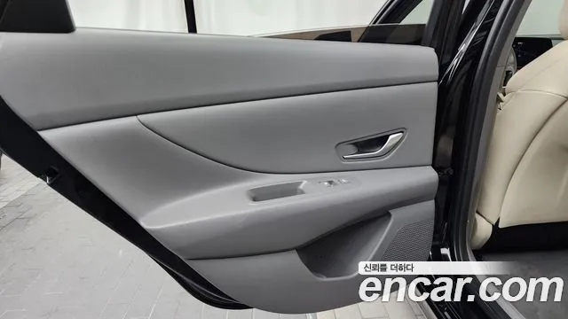 Hyundai AVANTE Avante (CN7) — Фото автомобиля 22