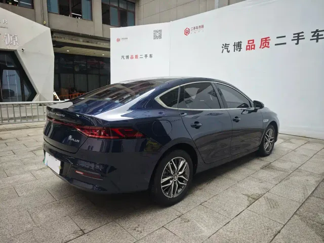 BYD Qin PLUS — Фото автомобиля 7