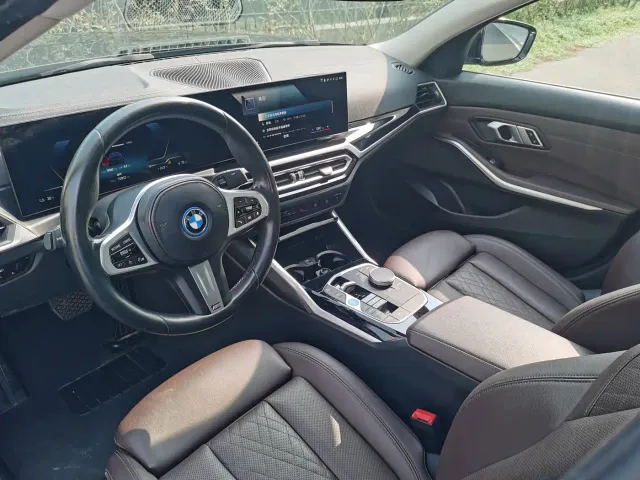BMW BMW i3 2022 eDrive 35 L — Фото автомобиля 11