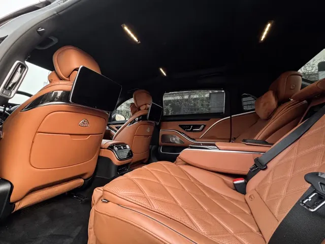 Mercedes-Benz Maybach S-Class — Фото автомобиля 12