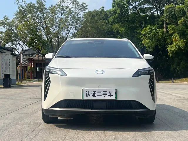 GAC Aion Y — Фото автомобиля 2